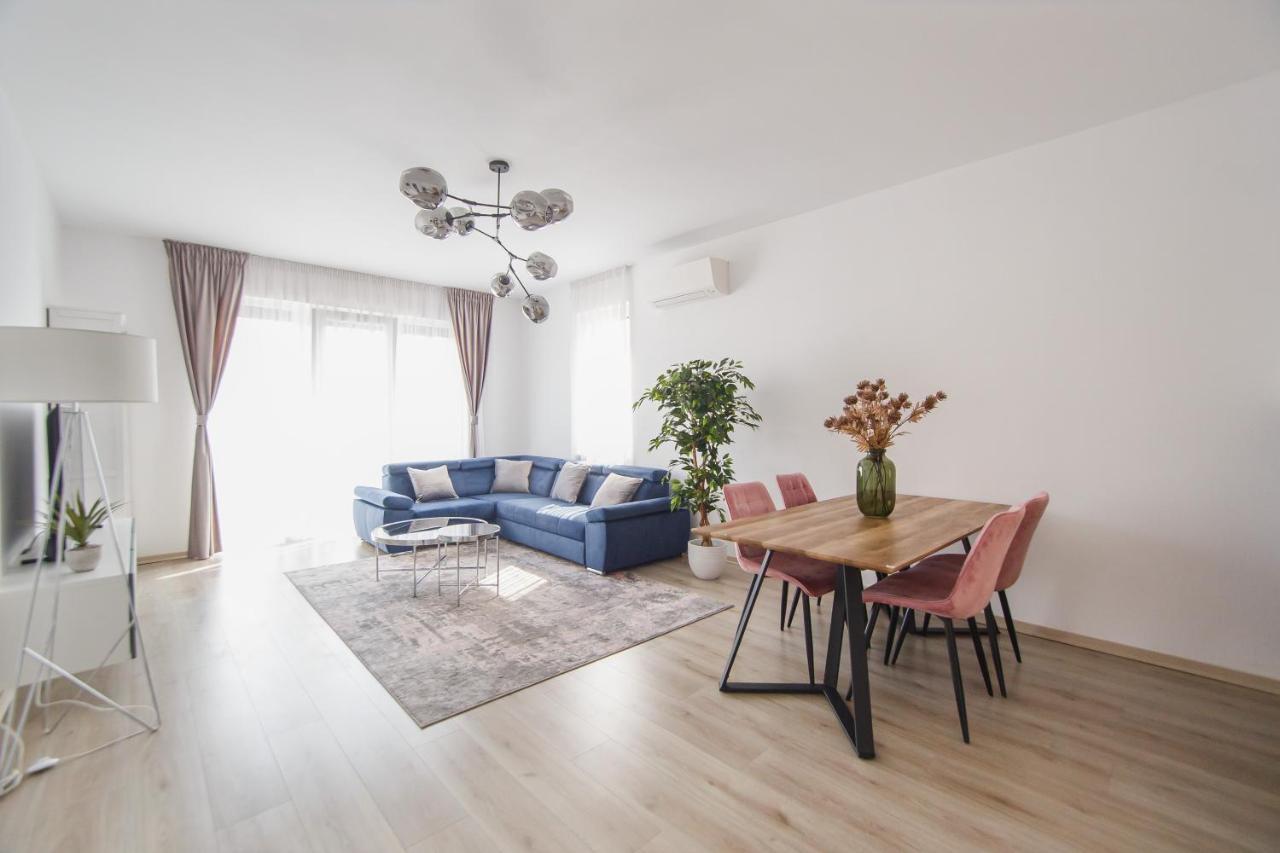 Perfect Harmony At Eas Residence Oradea Exterior foto
